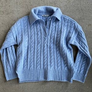 Abercrombie and Fitch soft af notch neck cable knit sweater jumper NWOT blue